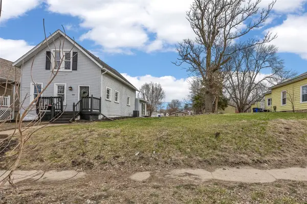 1110 9th Street Se, Cedar Rapids, IA 52401