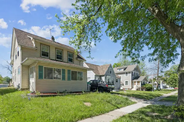 615 34th Street Ne, Cedar Rapids, IA 52402