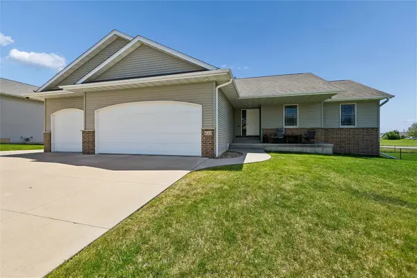 612 Deer Ridge Drive, Atkins, IA 52206