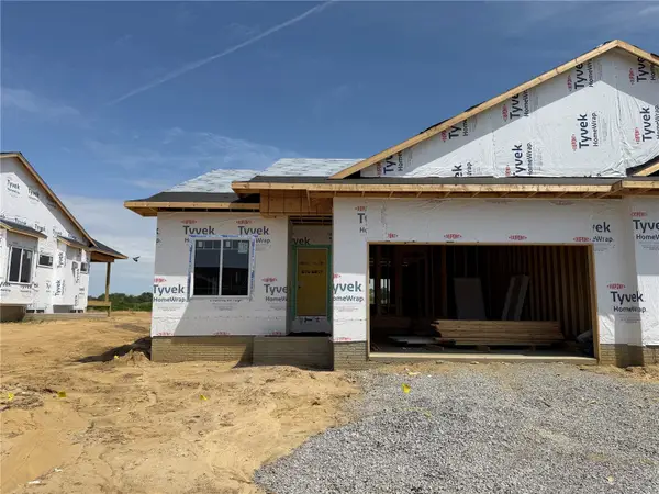 1296 Berkshire Lane, North Liberty, IA 52317