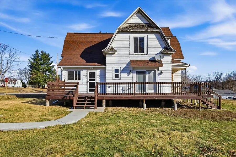12 West Main Street, Central City, IA 52214 - #3
