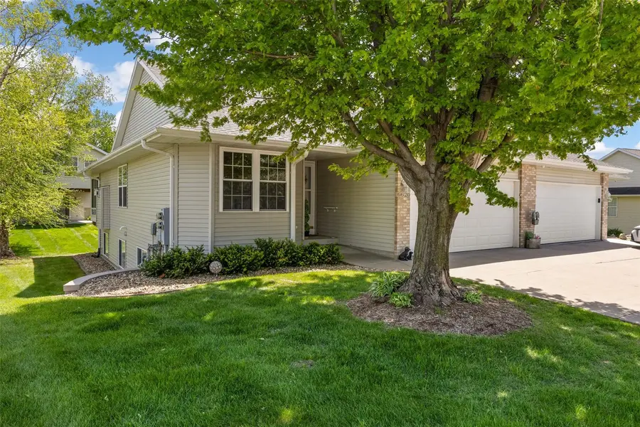 6620 Waterview Dr Sw, Cedar Rapids, IA 52404 - #2