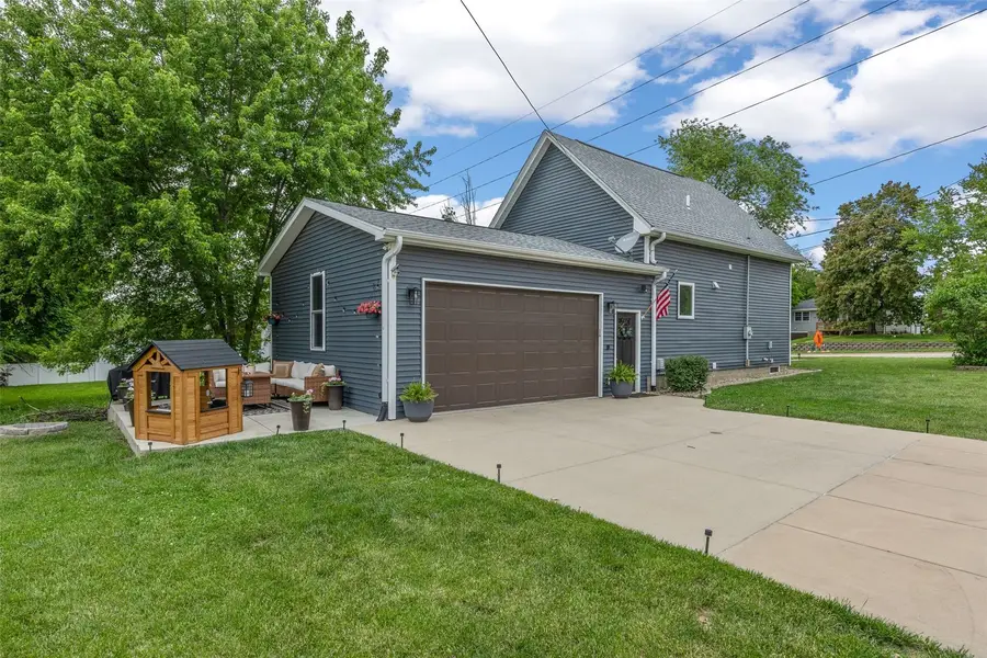 2629 Mt Vernon Road Se, Cedar Rapids, IA 52403 - #2