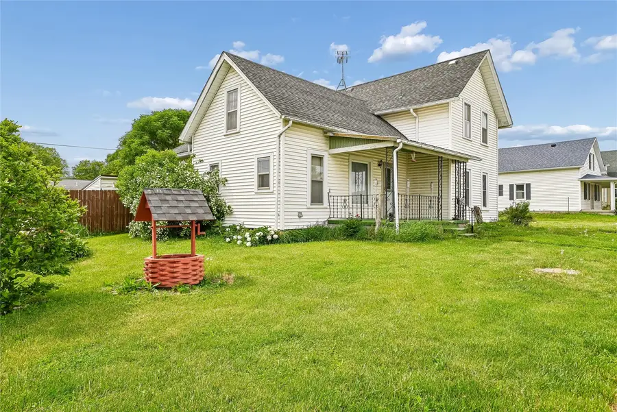 203 S Main Street, Onslow, IA 52321 - #2