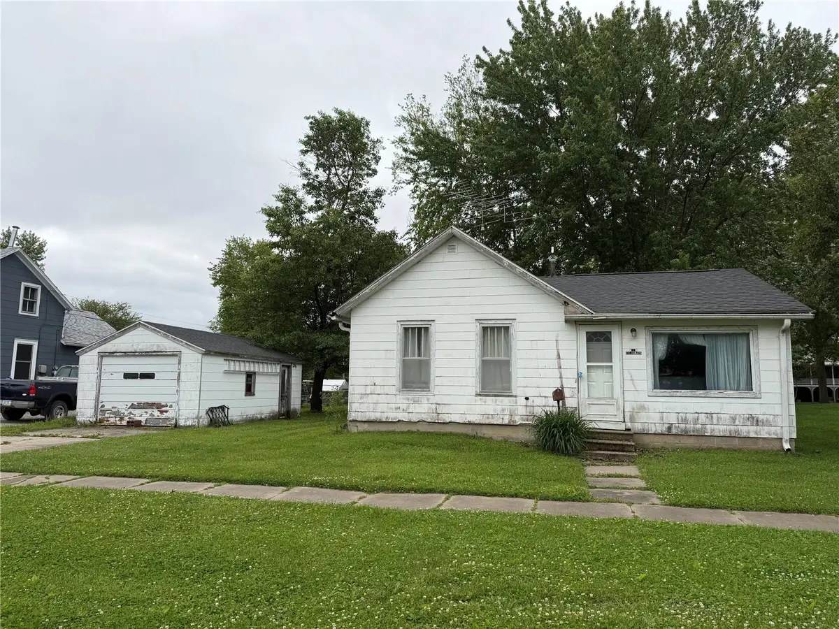 347 W Main Street, Marengo, IA 52301 - #1