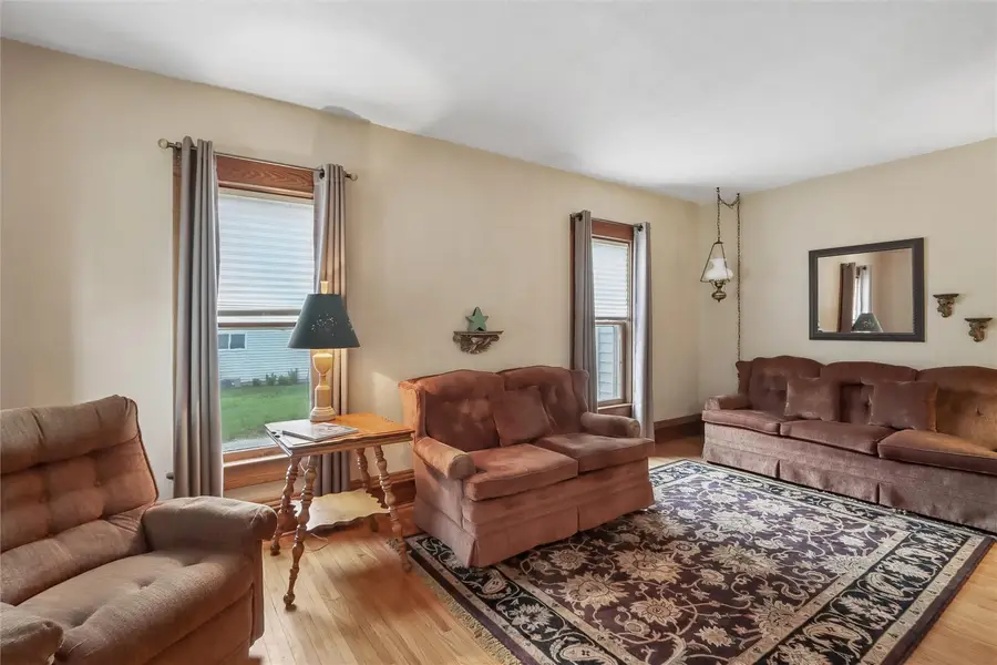 514 Latham Street, Walker, IA 52352 - #3