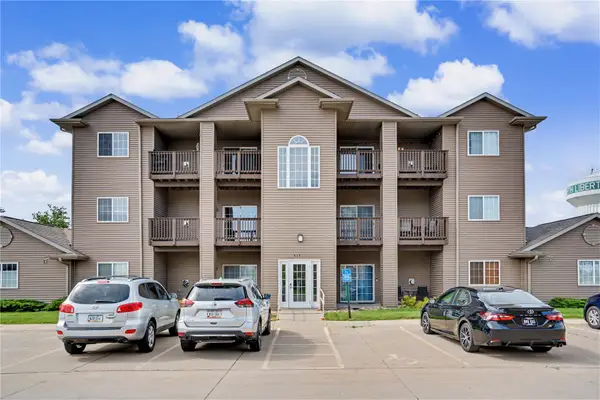 515 Penn Ct #7, North Liberty, IA 52317