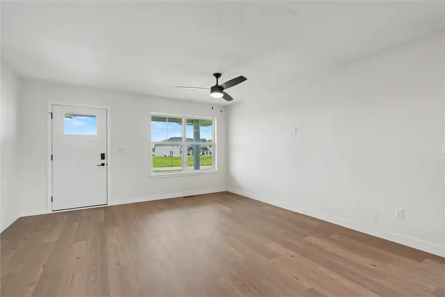 2625 Bluegrass Street, Marion, IA 52302 - #2