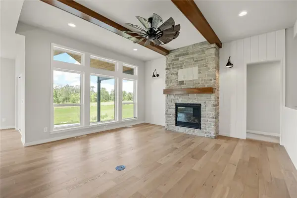 8818 Zeppelin Avenue, Cedar Rapids, IA 52402