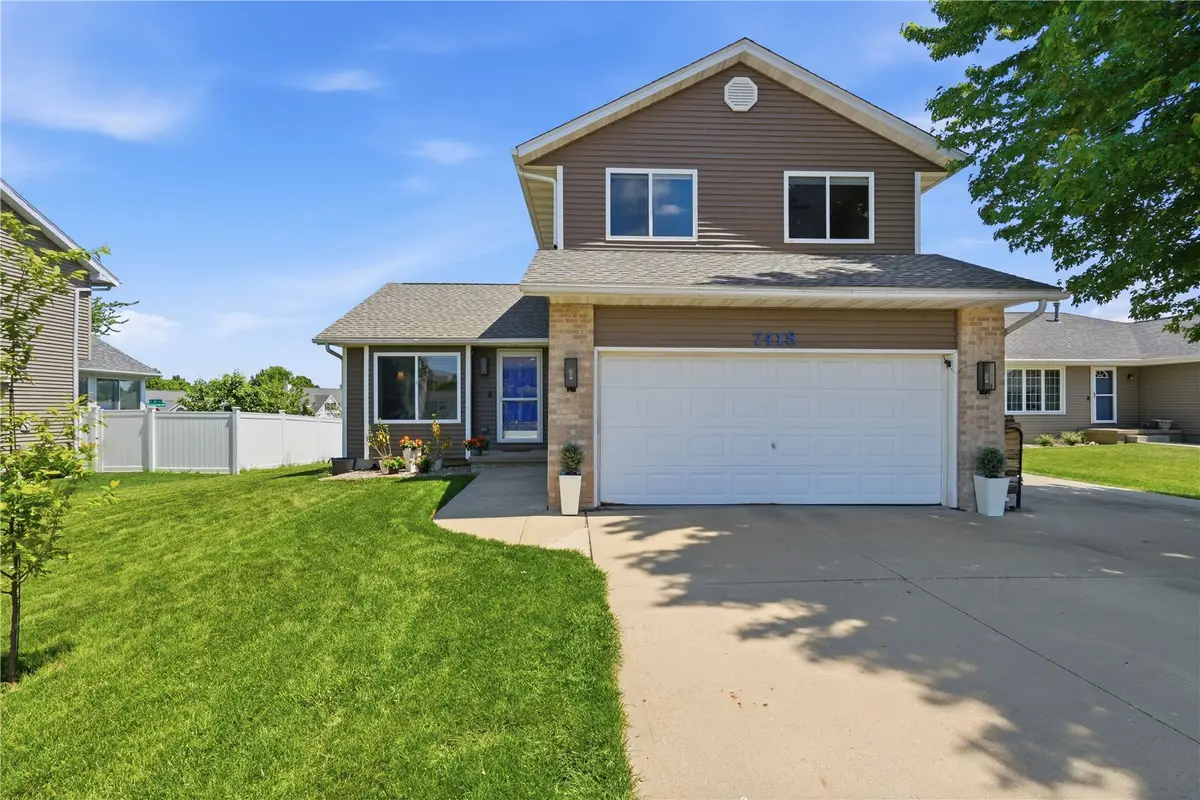 7418 Mallard Court Ne, Cedar Rapids, IA 52402 - #1