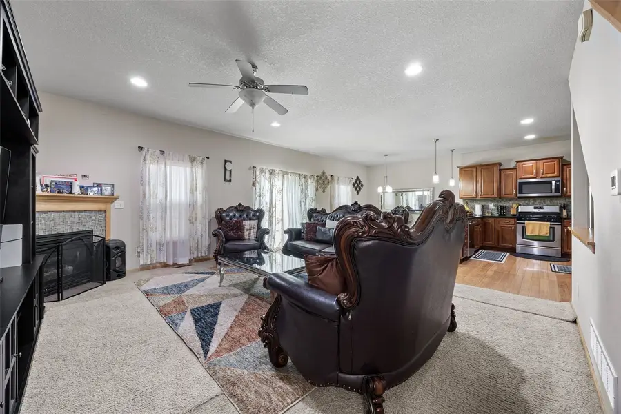 37 Ash Court, North Liberty, IA 52317 - #3