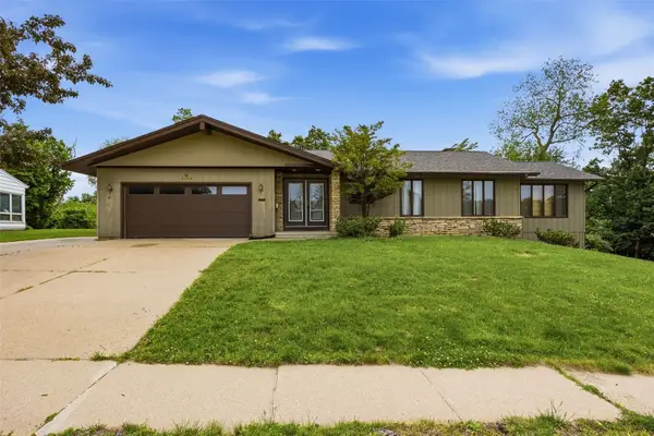 2928 Alleghany Drive Ne, Cedar Rapids, IA 52402