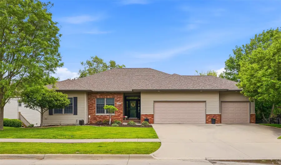 1222 Wild Prairie Drive, Iowa City, IA 52246 - #2