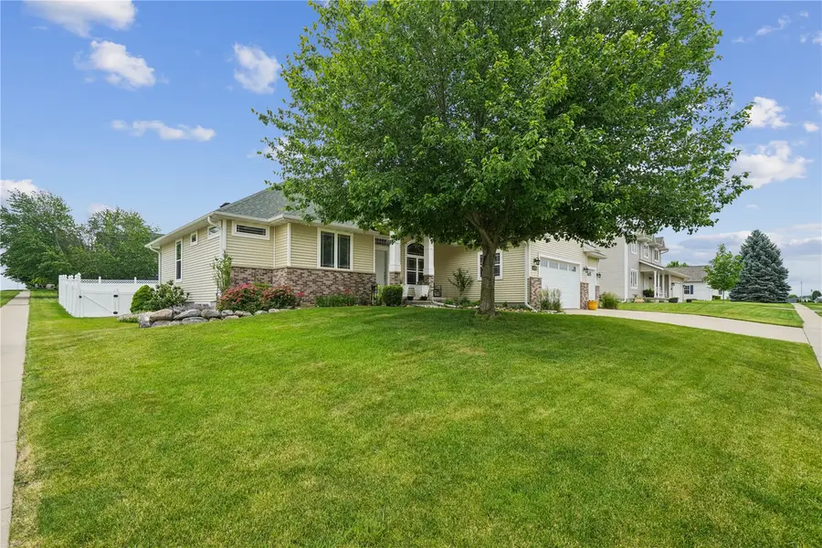 2595 Victoria Street, Marion, IA 52302 - #3