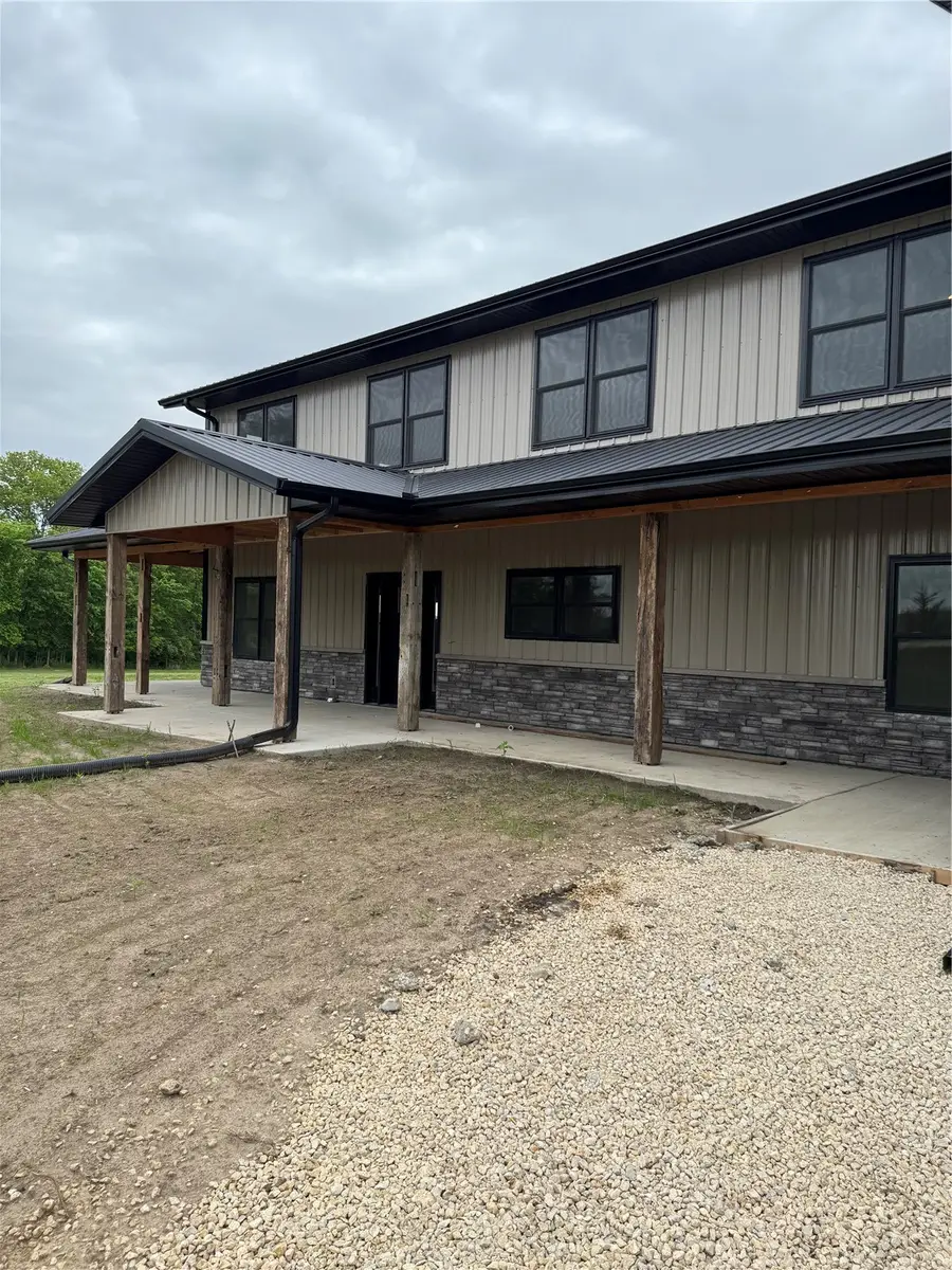21561 80th Street, Martelle, IA 52305 - #3