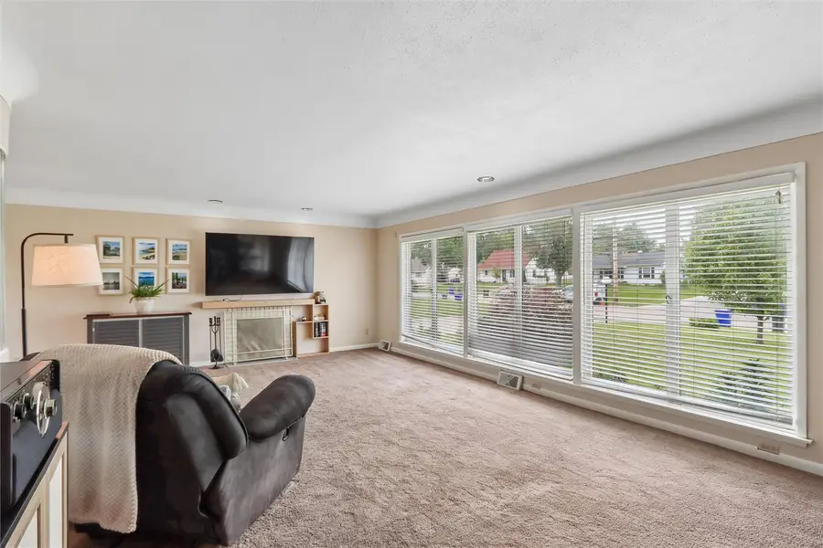 1241 29th Street Ne, Cedar Rapids, IA 52402 - #3