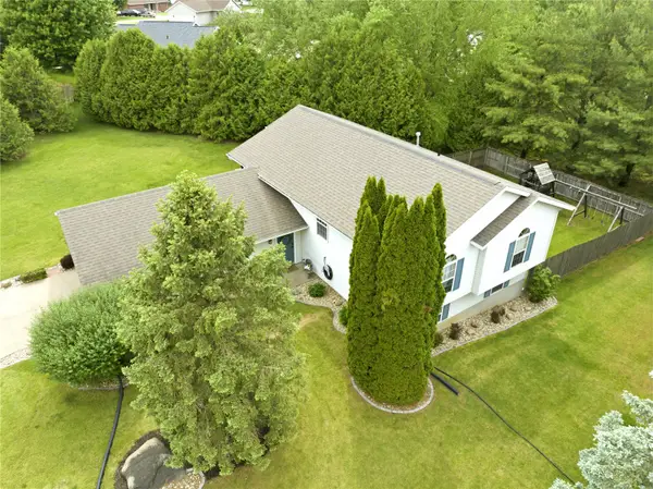 105 Richland Avenue, Urbana, IA 52345