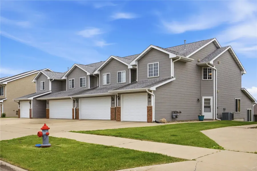531 E Goldfinch, Tiffin, IA 52340 - #2