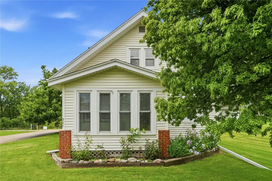 327 Rose Avenue, Swisher, IA 52338 - #2