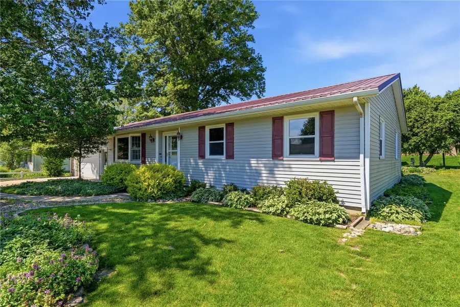 553 6th Street N, Central City, IA 52214 - #2