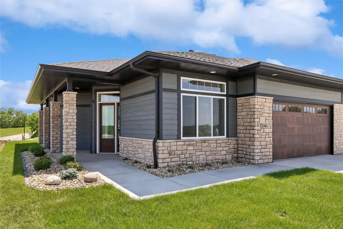 1903 Country Club Drive, Coralville, IA 52241 - #1