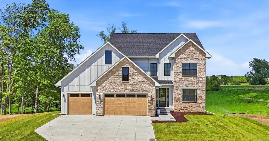 1204 Timber Trail, Solon, IA 52333 - #2