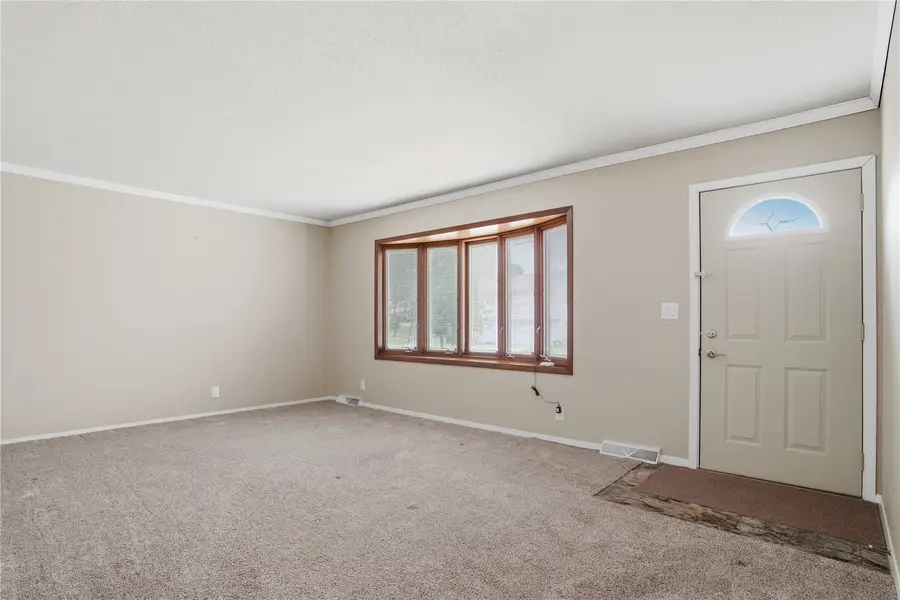 806 29th St Nw, Cedar Rapids, IA 52405 - #3