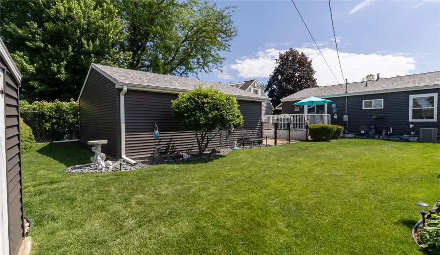 184 Carter Street Nw, Cedar Rapids, IA 52405 - #2