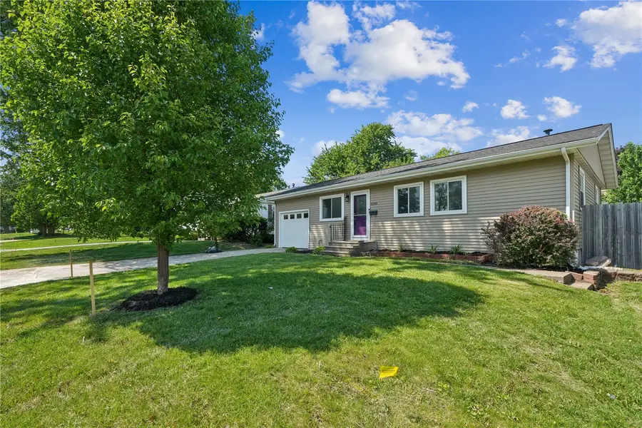 5240 Harbet Avenue Nw, Cedar Rapids, IA 52405 - #3