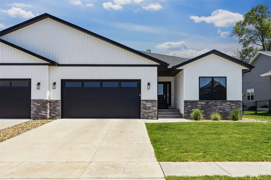 3040 Sunflower Street, Ely, IA 52227 - #2