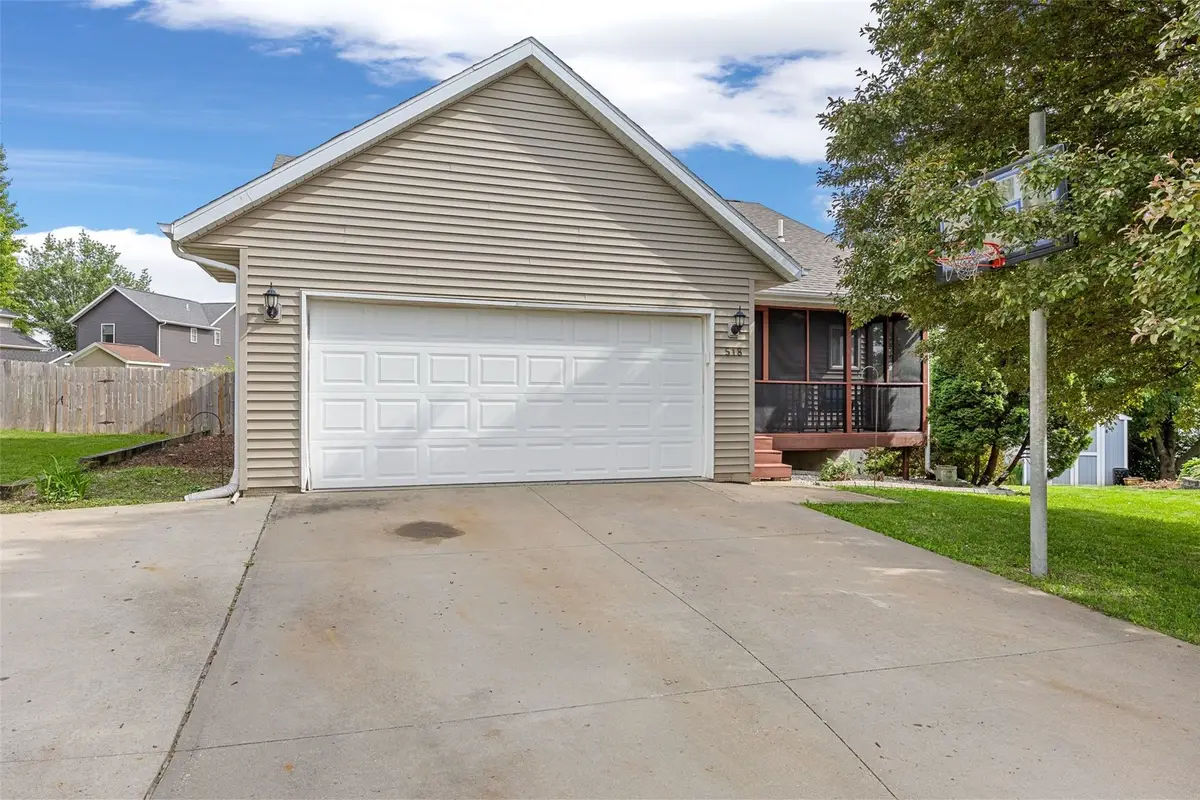518 Tulip Ct, Tiffin, IA 52340 - #1