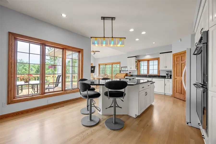 230 Bever Lane Se, Cedar Rapids, IA 52403 - #2