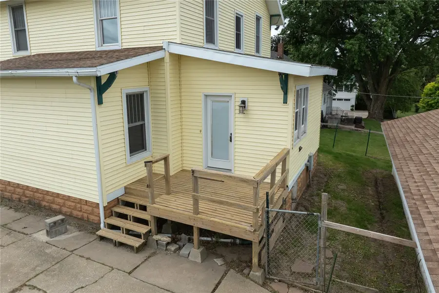 206 4th Street, Victor, IA 52347 - #3