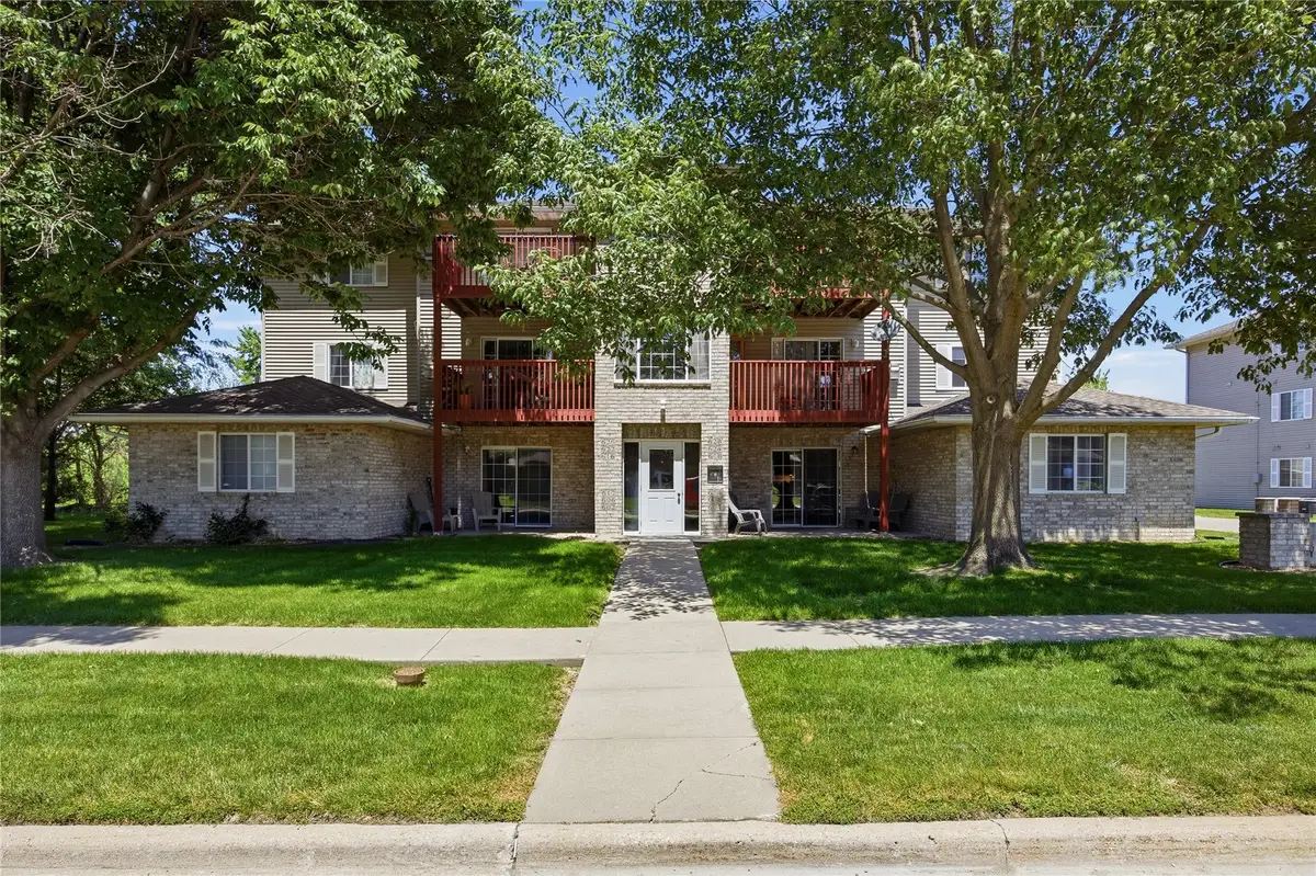 624 Kimberlite Street, Tiffin, IA 52340 - #1