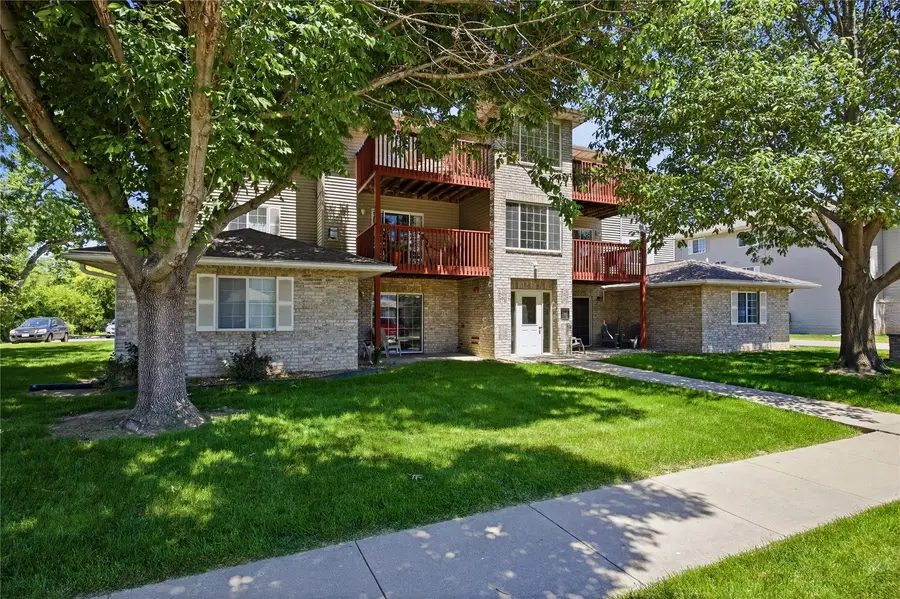 624 Kimberlite Street, Tiffin, IA 52340 - #2