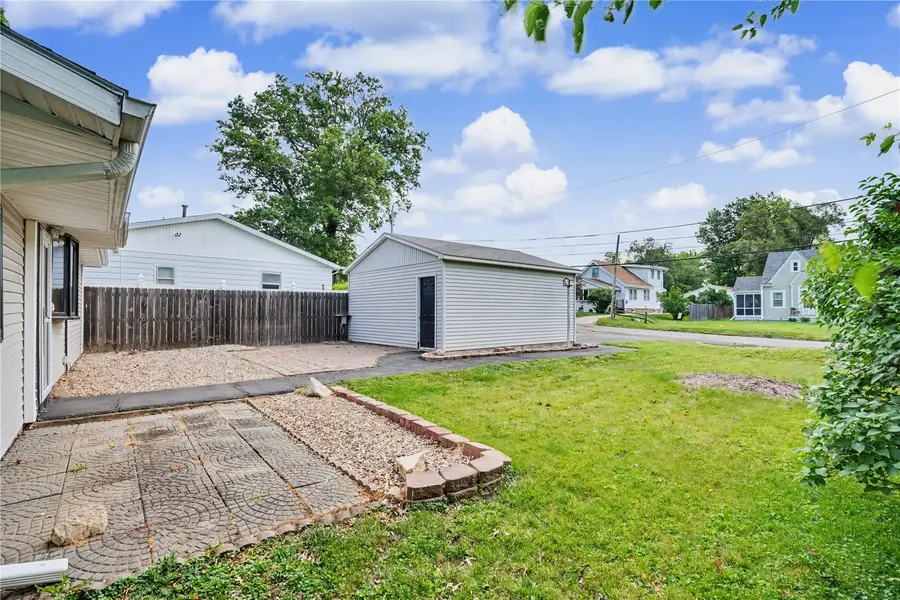 338 20th Street Nw, Cedar Rapids, IA 52404 - #3