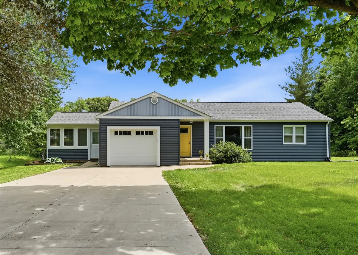 720 Lisbon Road Ne, Mount Vernon, IA 52314 - #1