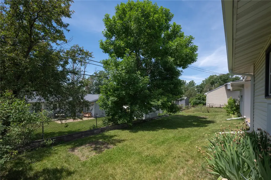 4975 Kesler Road Nw, Cedar Rapids, IA 52405 - #3