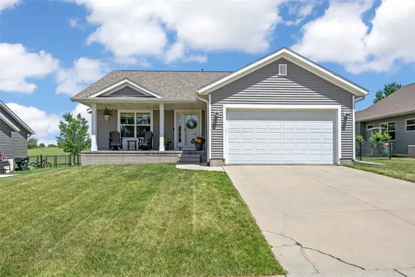 5502 Ruhd Street Sw, Cedar Rapids, IA 52404