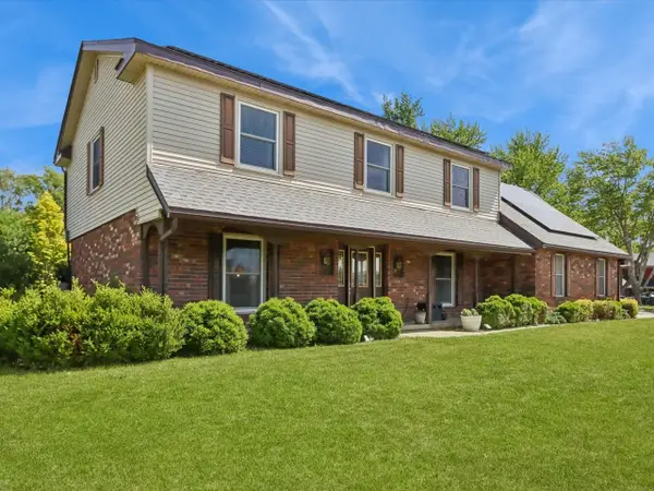 5 Olde Hickory Road, Coralville, IA 52241
