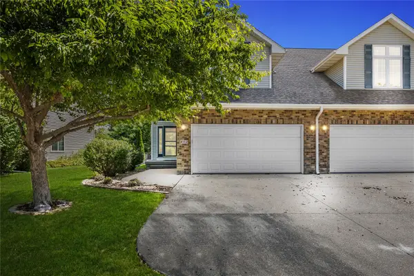 452 N Mckenzie Lane, North Liberty, IA 52317