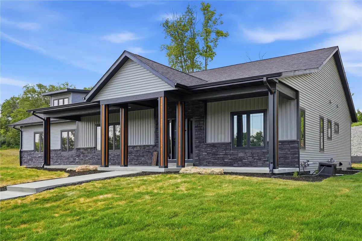 5630 Seminole Valley Trail Ne, Cedar Rapids, IA 52411 - #1