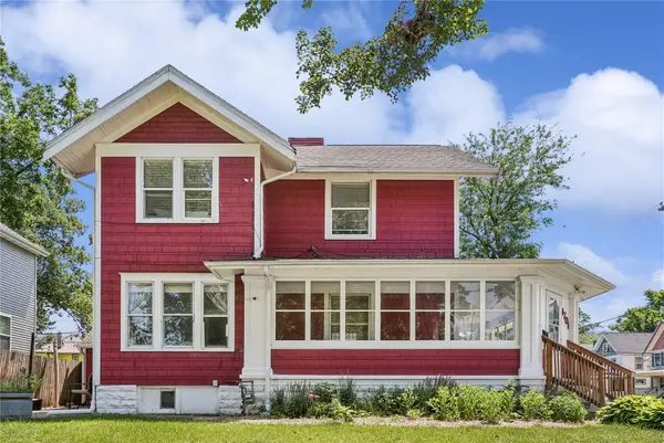 1701 Washington Avenue Se, Cedar Rapids, IA 52403
