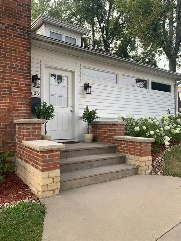 123 2nd Ave Sw, Mount Vernon, IA 52314 - #2