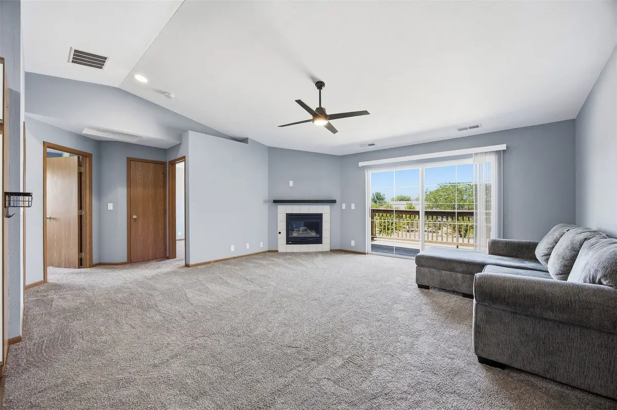 4525 1st Ave. Sw #10, Cedar Rapids, IA 52404 - #1