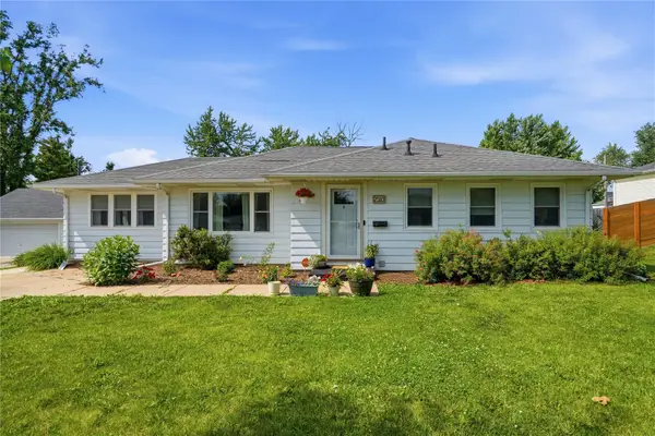 2510 12th Ave, Marion, IA 52302