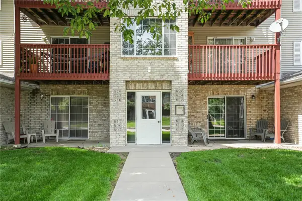 612 Kimberlite St, Tiffin, IA 52340
