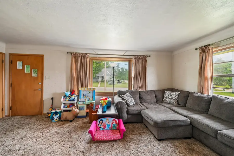 467 18th Street Nw, Cedar Rapids, IA 52405 - #3