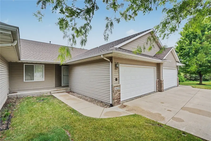 3625 37th Avenue Sw, Cedar Rapids, IA 52404 - #2