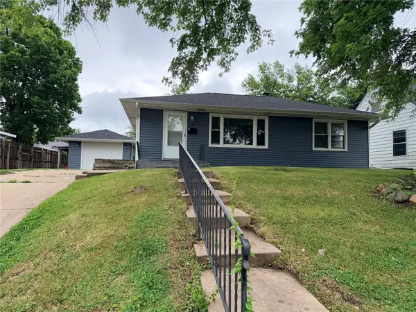 1012 30th Street Se, Cedar Rapids, IA 52403